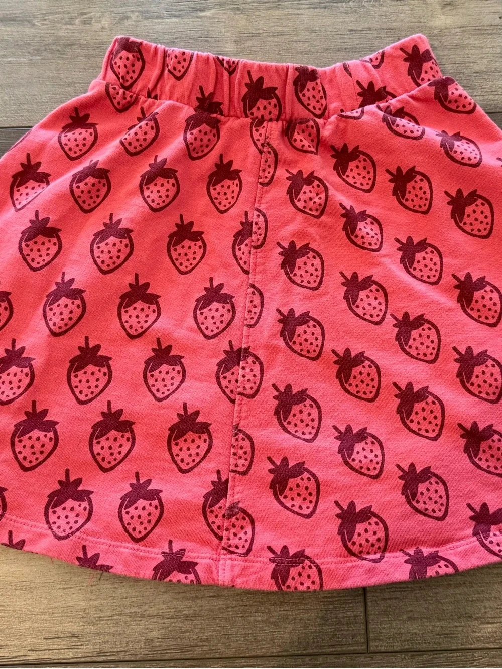 Tea Collection Girls' Strawberry Print Pink Skirt - size 7